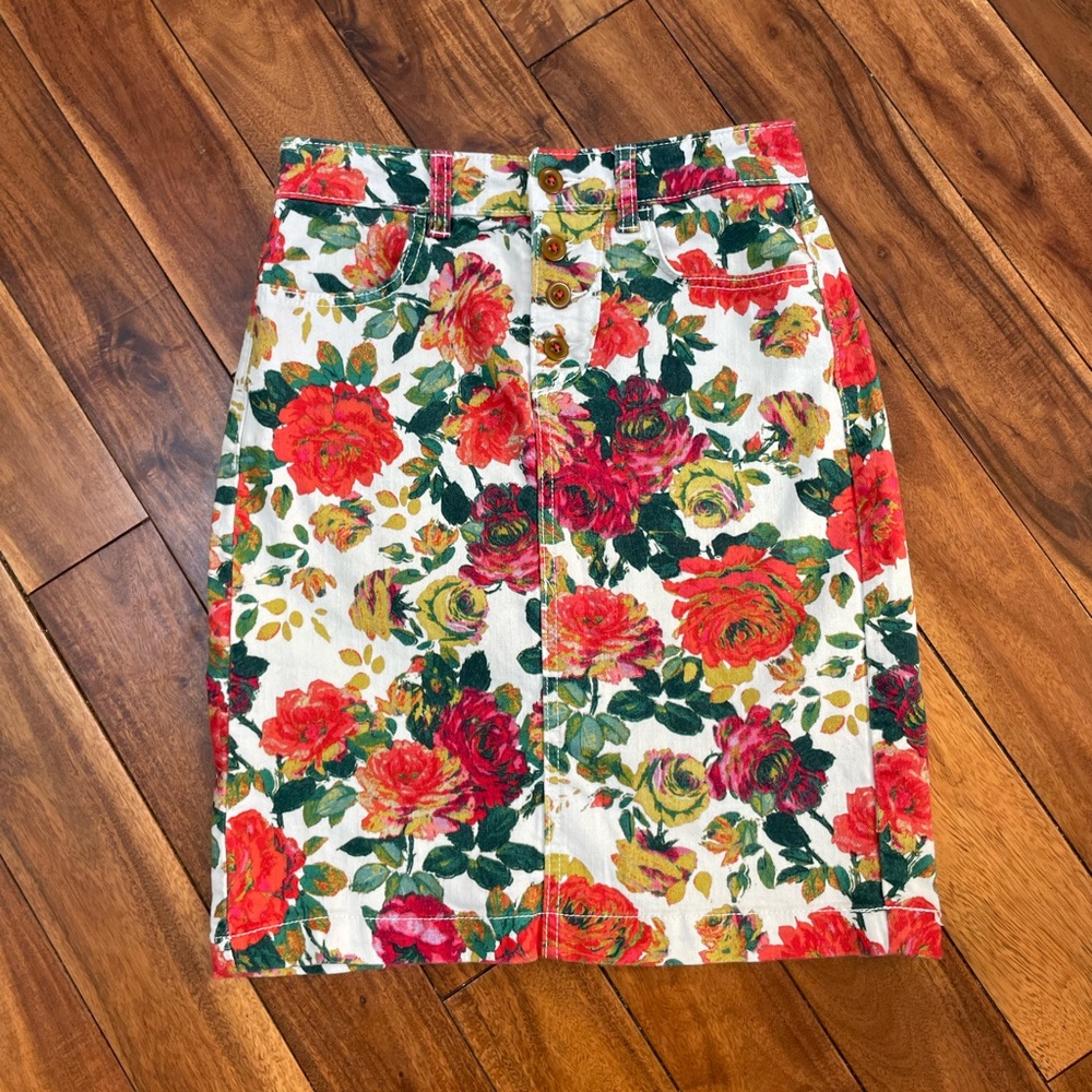 Anthropologie - Maeve - Floral Denim Skirt - size 0